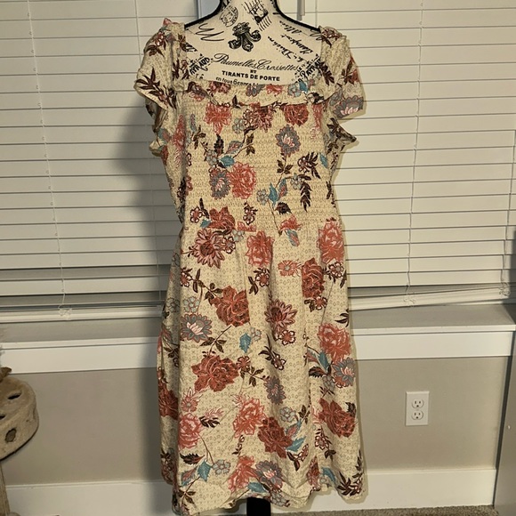 Maurices Dresses & Skirts - Maurice’s Floral Dress with Pockets